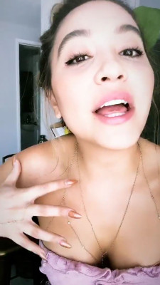 Stella Hudgens pic #1066300